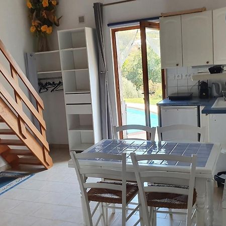 Studio-Mezzanine Dans Villa Cagnes-sur-Mer Exterior foto